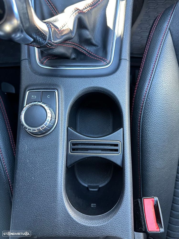 Mercedes-Benz GLA 200 CDi AMG Line - 21