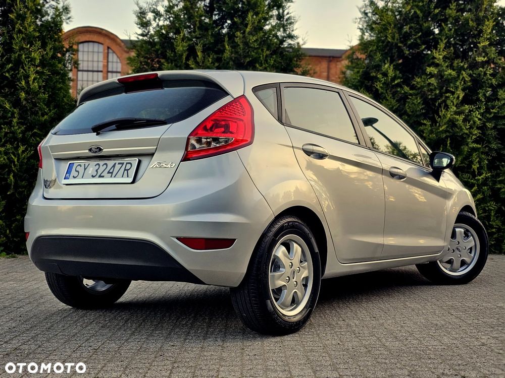 Ford Fiesta 1.25 Ghia - 3