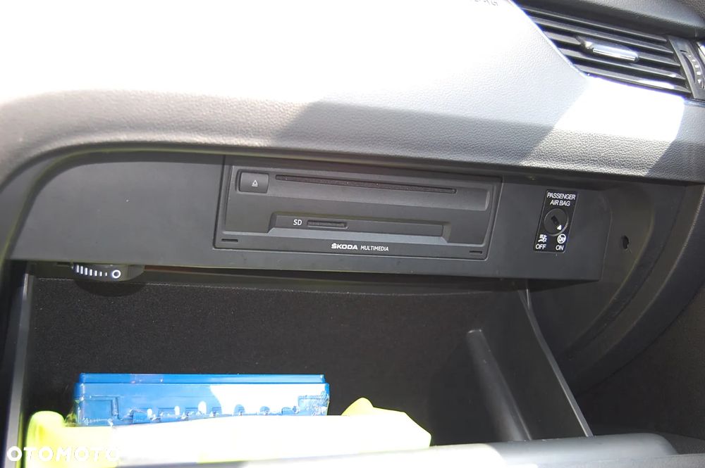 Skoda Octavia 1.6 TDI Elegance - 14