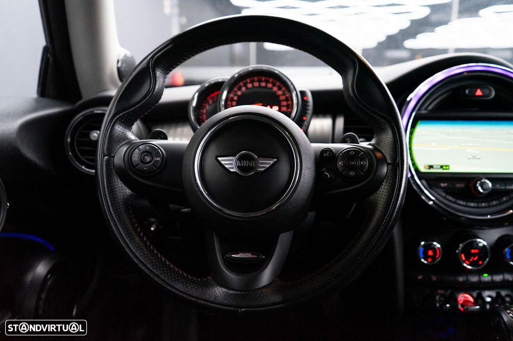 MINI 3 Portas Cooper S Auto - 42