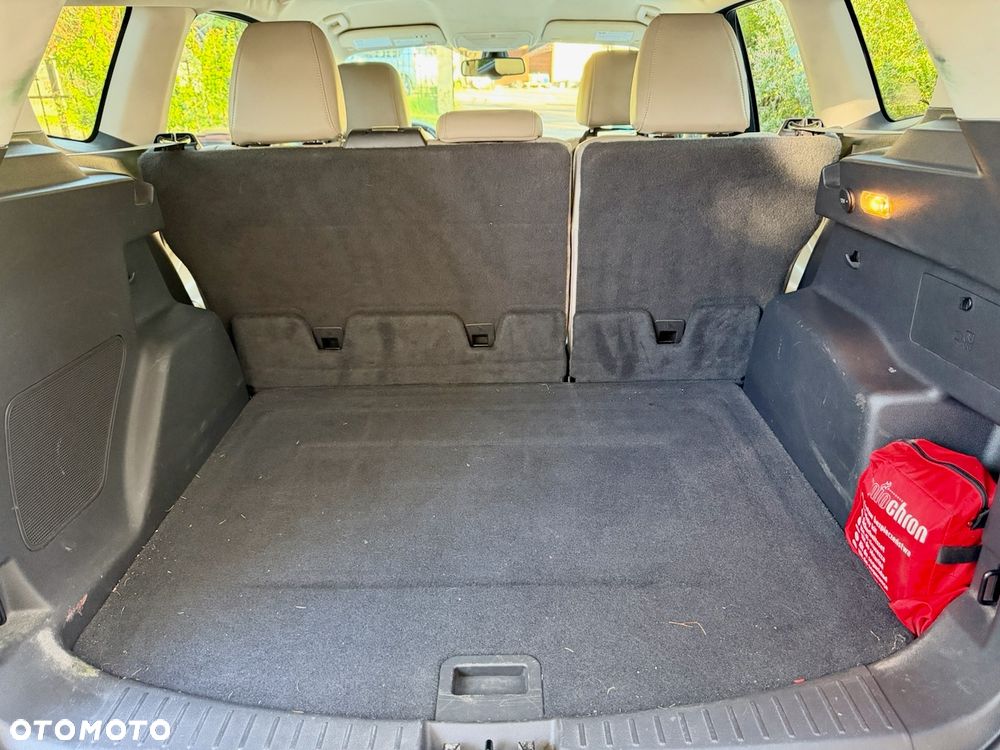 Ford Escape 2.0 EcoBoost AWD Titanium - 9