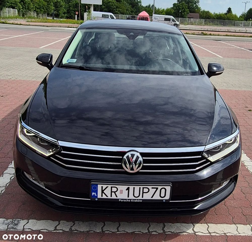Volkswagen Passat 1.8 TSI BMT Comfortline - 2
