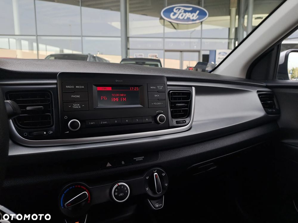 Kia Rio 1.2 M - 32