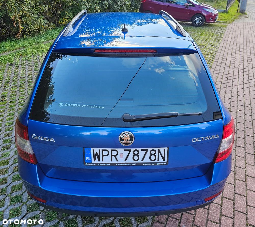 Skoda Octavia 2.0 TDI Style DSG - 6