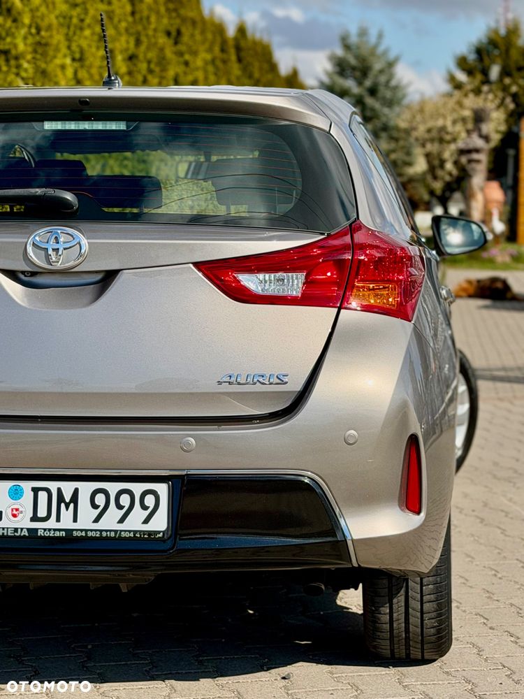 Toyota Auris 1.4 D-4D Life Plus - 28