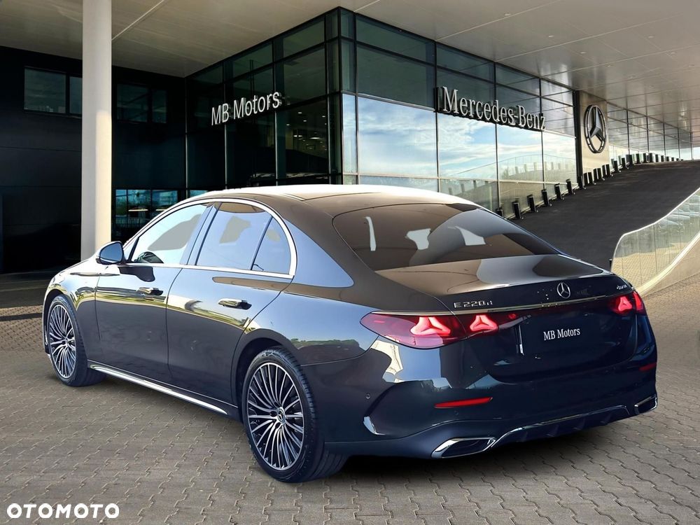 Mercedes-Benz Klasa E - 7