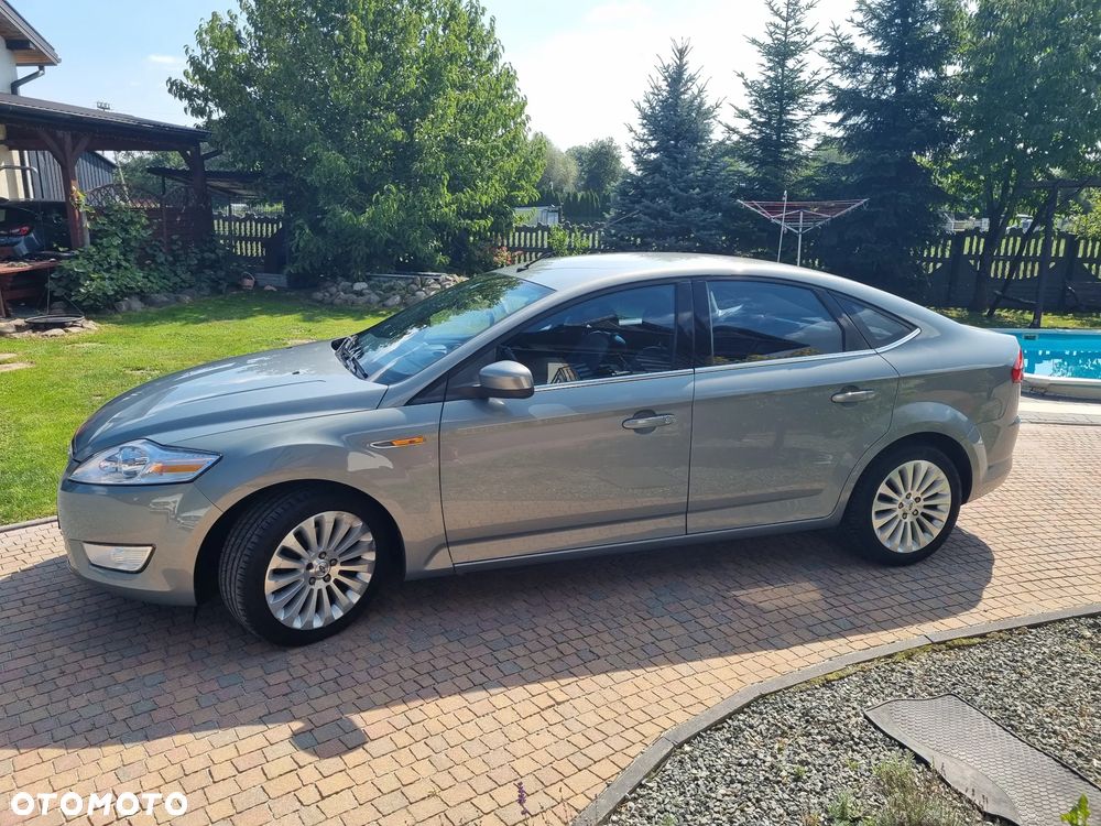 Ford Mondeo - 31