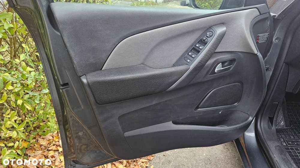 Citroën C4 Picasso 1.6 THP Intensive S&S EAT6 - 12