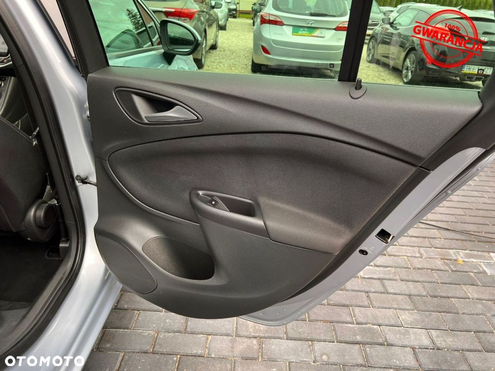 Opel Astra - 40
