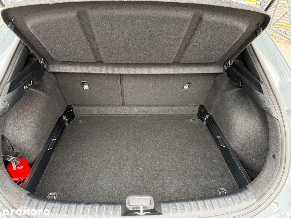 Kia XCeed 1.4 T-GDI M - 39