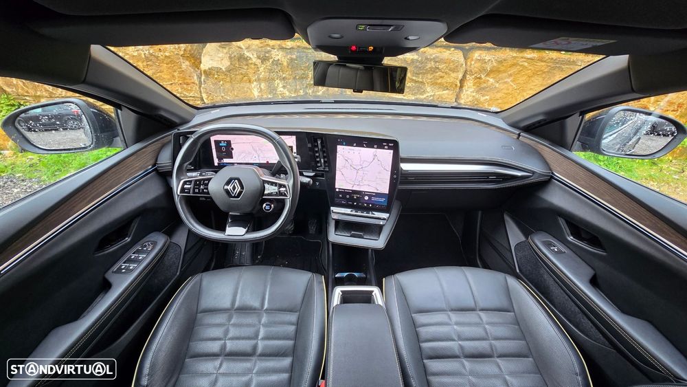 Renault Mégane E-Tech - 10