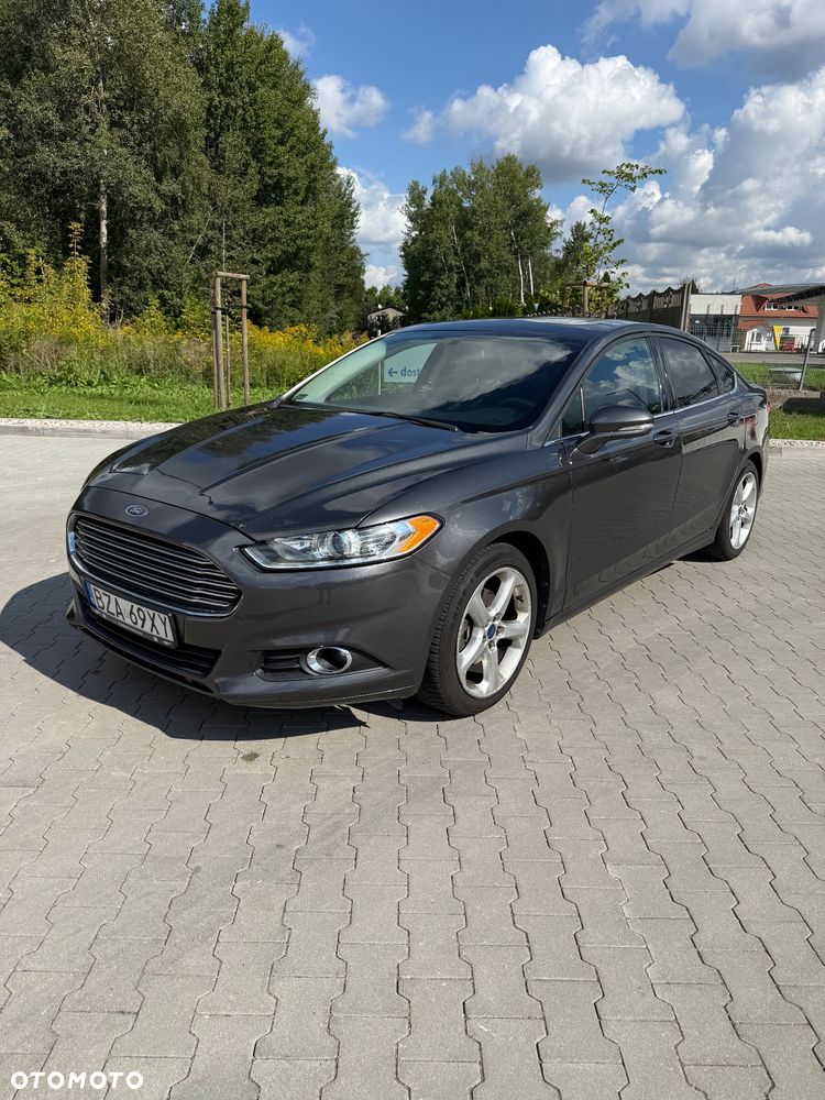 Ford Fusion - 18