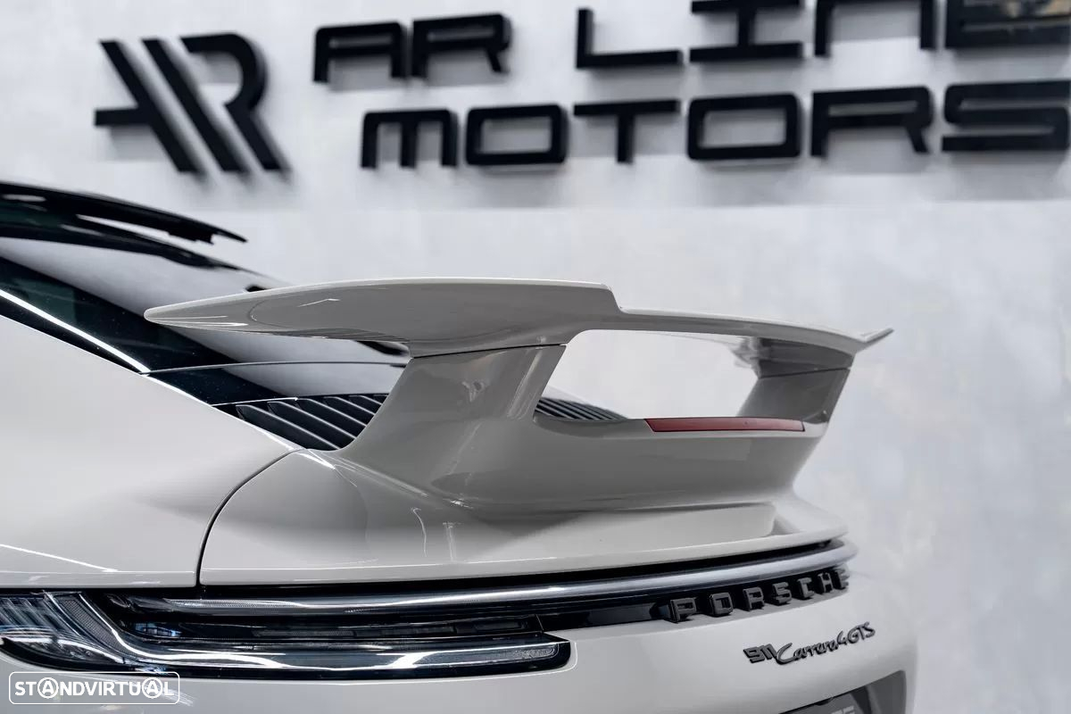 Porsche 911 (992) Carrera 4 GTS PDK - 16