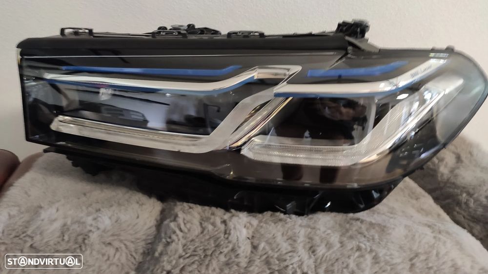 Farol esquerdo Led Laser BMW G30 lci