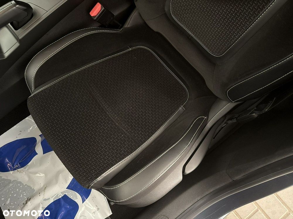 Renault Megane - 18