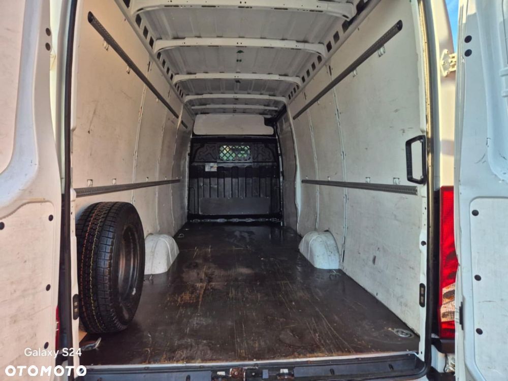 Iveco DAILY MAXi - 7