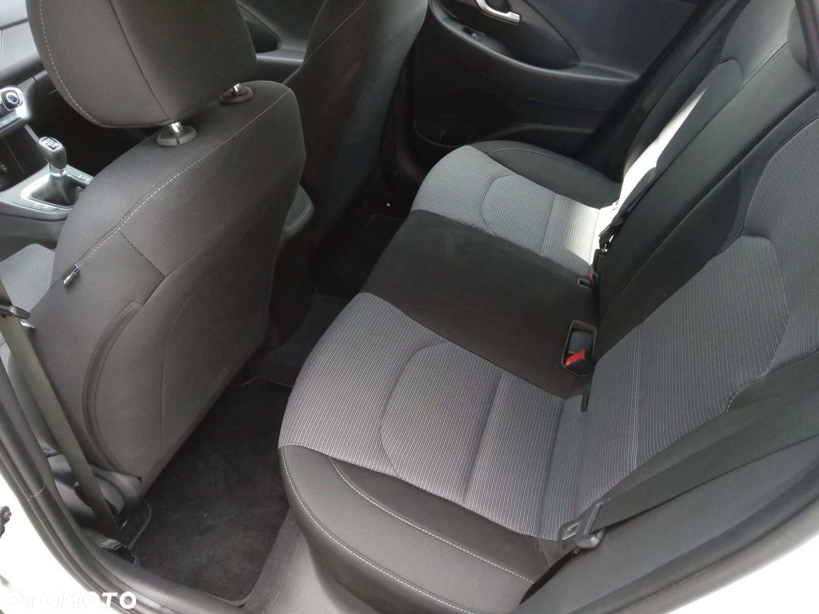 Hyundai i30 - 24