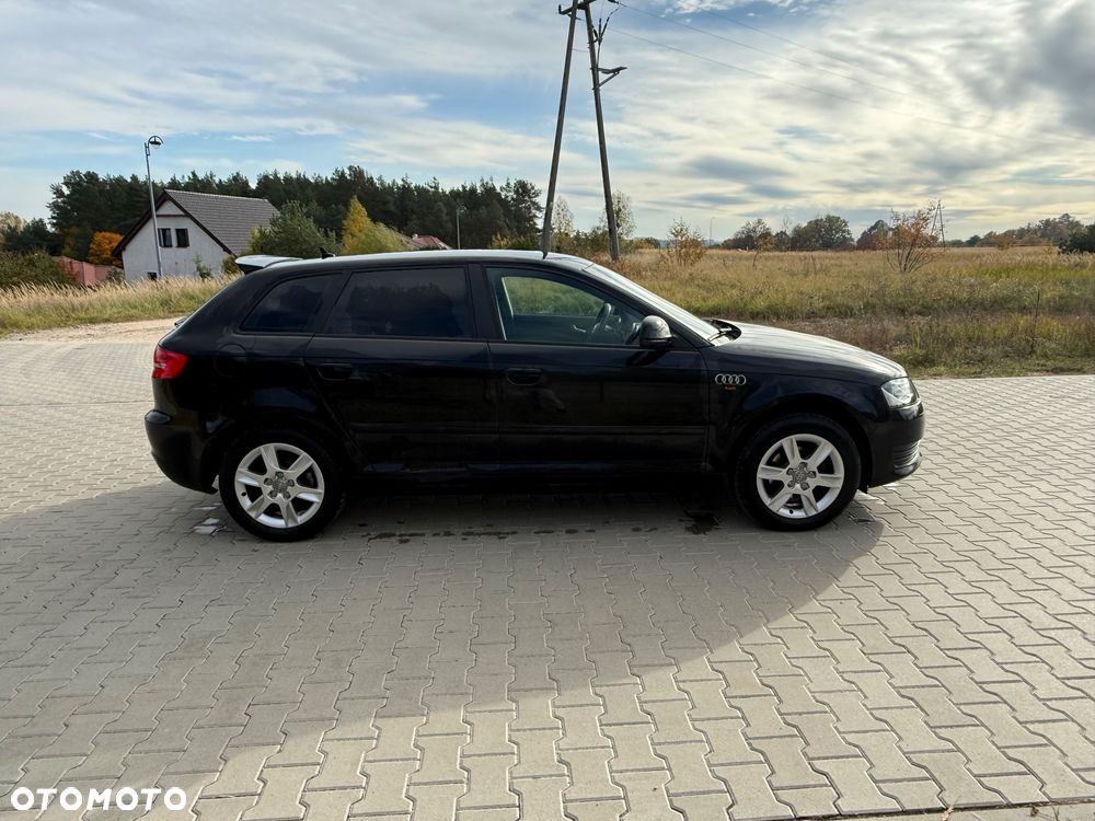 Audi A3 Sportback - 5