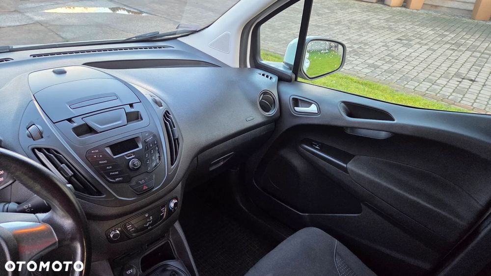 Ford Transit courier - 7