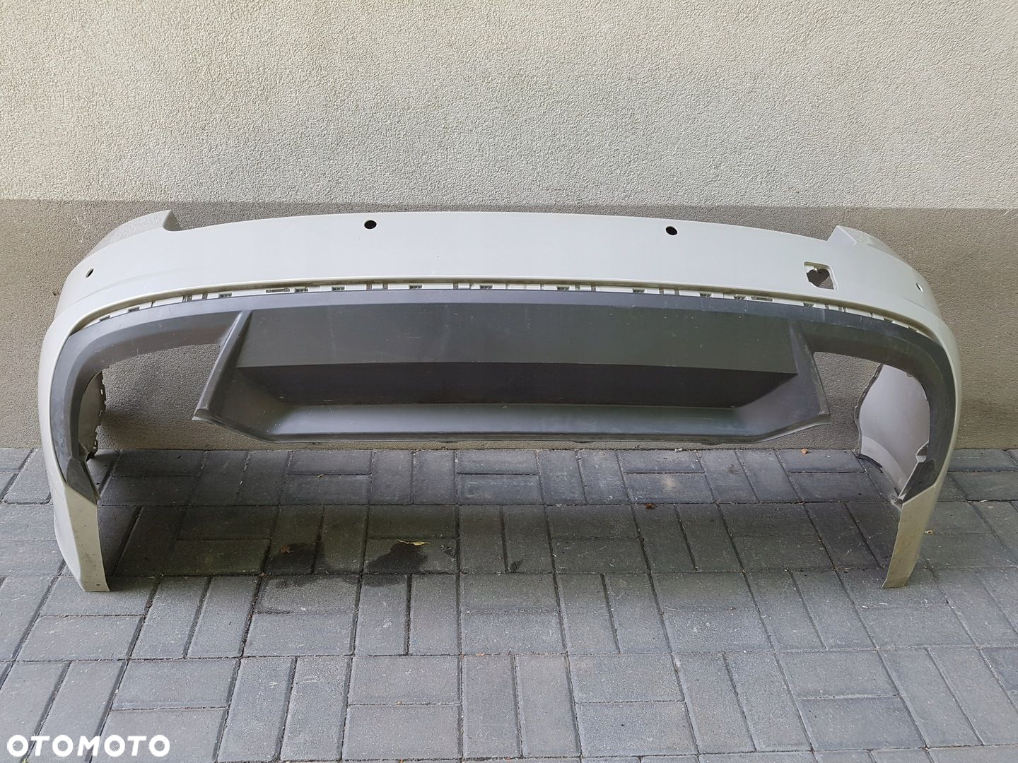 SKODA OCTAVIA 3 III RS KOMBI COMBI zderzak tył spoiler tył 5E9807421B - 2