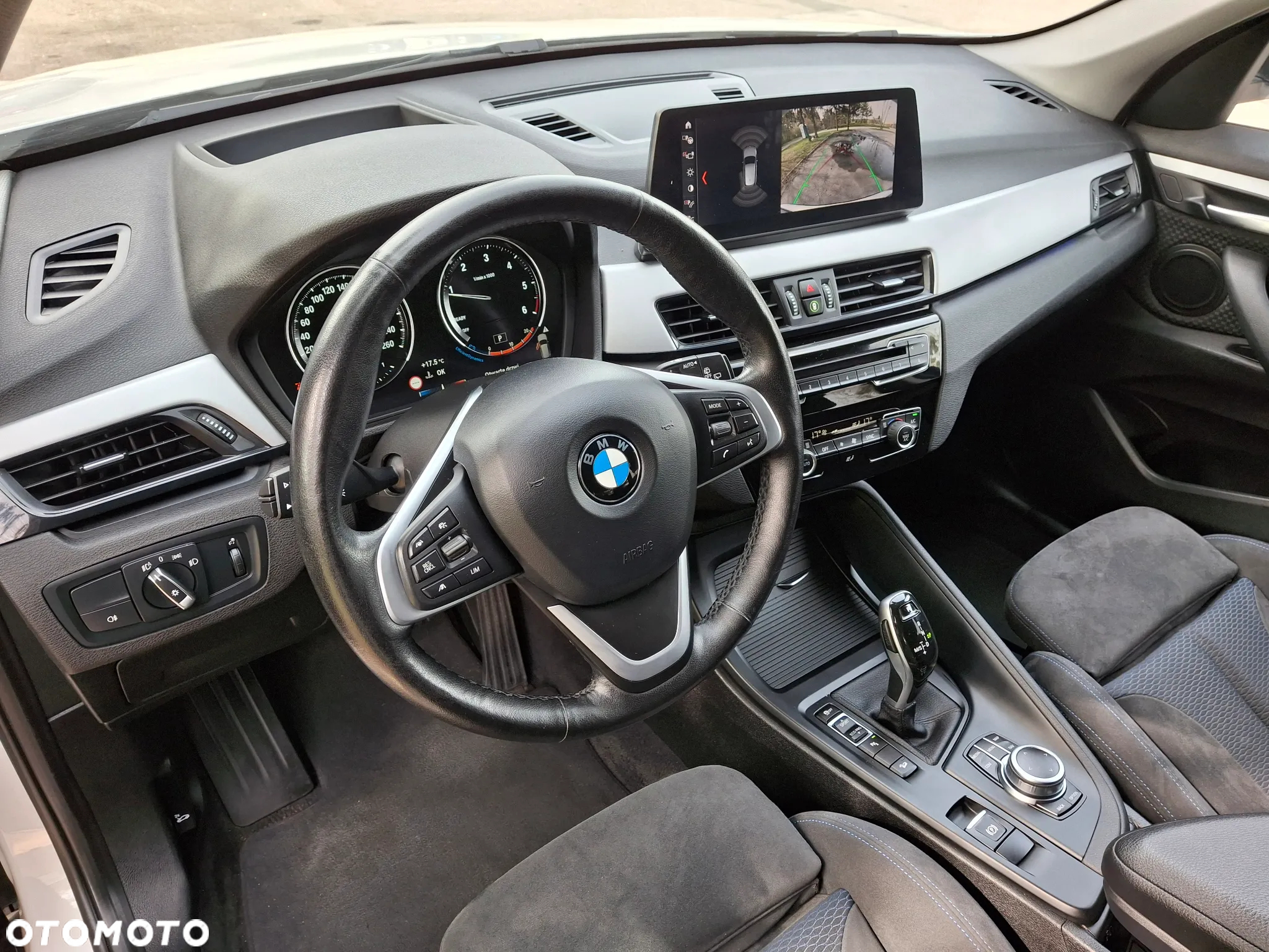 BMW X1 xDrive18d Sport - 18