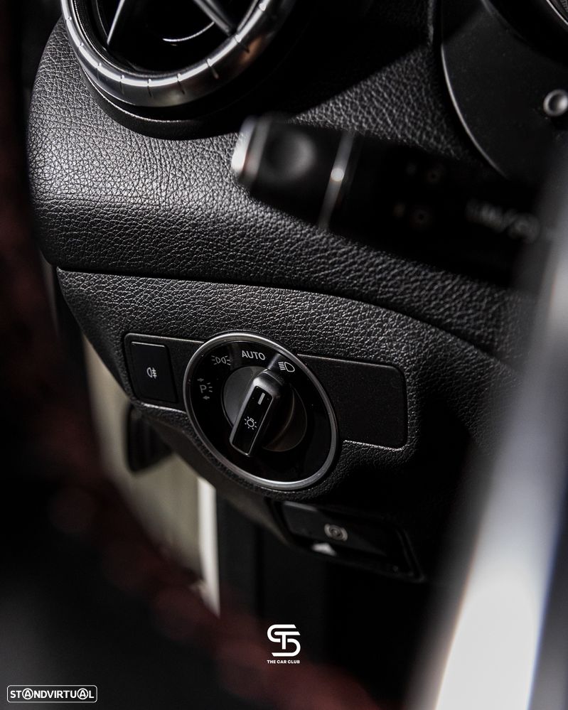 Mercedes-Benz CLA 180 d 7G-DCT AMG Line - 15