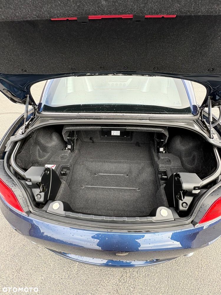 BMW Z4 35is sDrive - 15