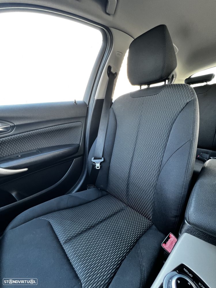 BMW 116 d EfficientDynamics - 22