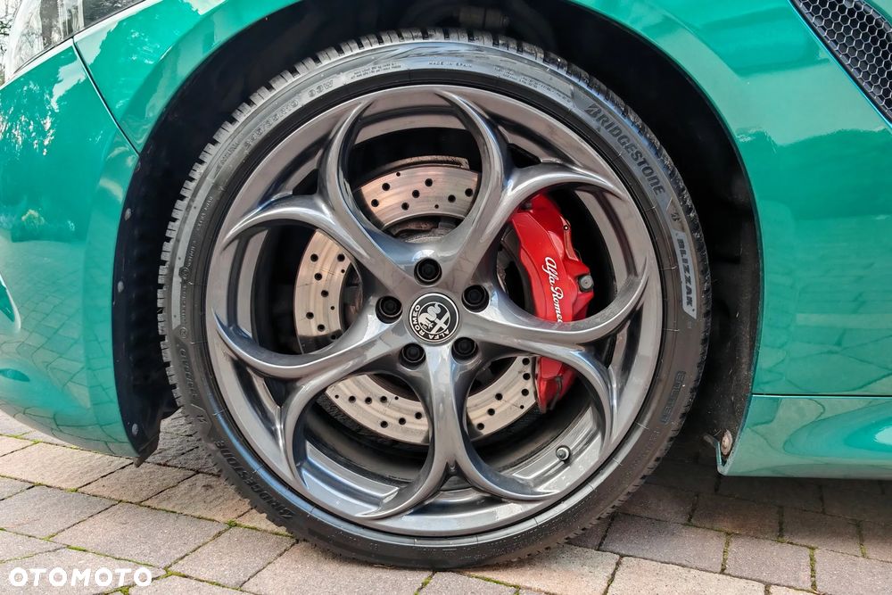 Alfa Romeo Giulia 2.9 Bi Turbo V6 Quadrifoglio - 30