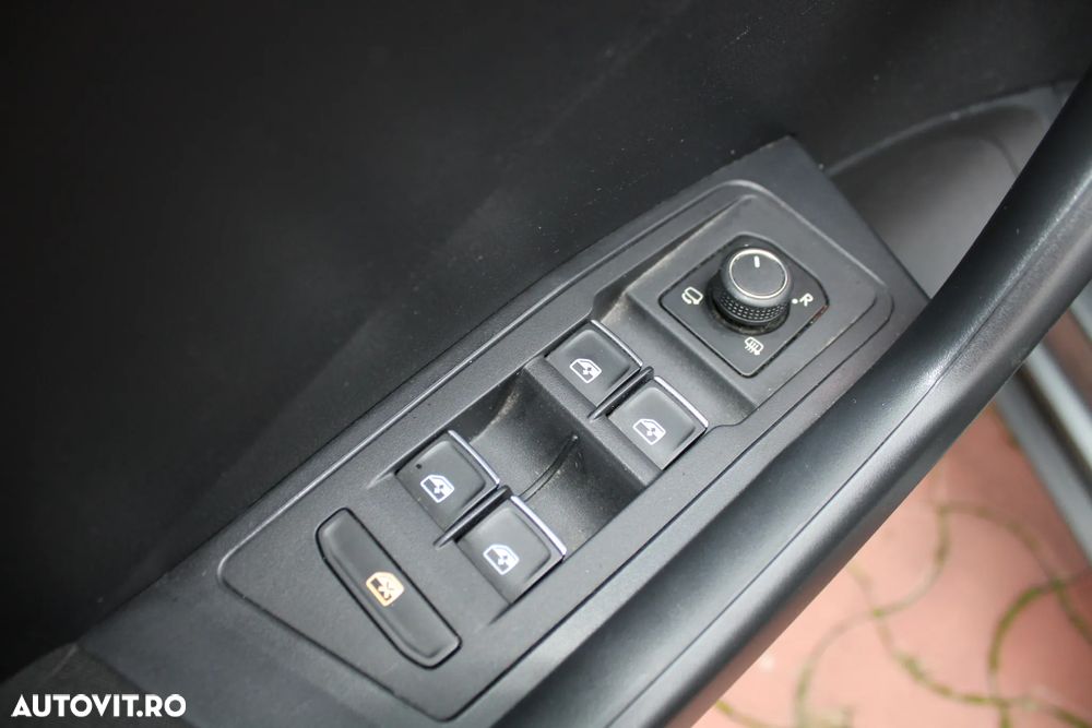 Volkswagen T-ROC 2.0 TDI 4Mot DSG Style - 11