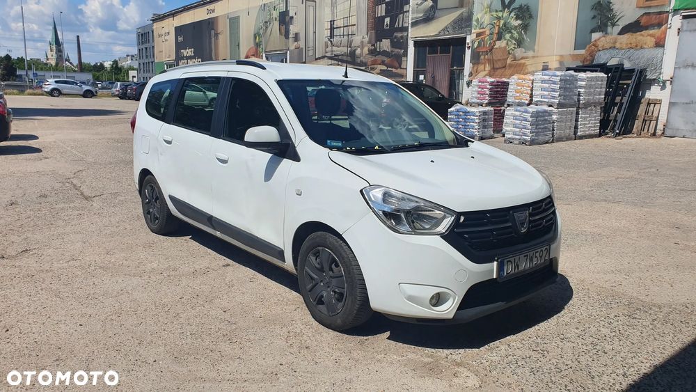 Dacia Lodgy 1.6 SCe Stepway S&S - 9