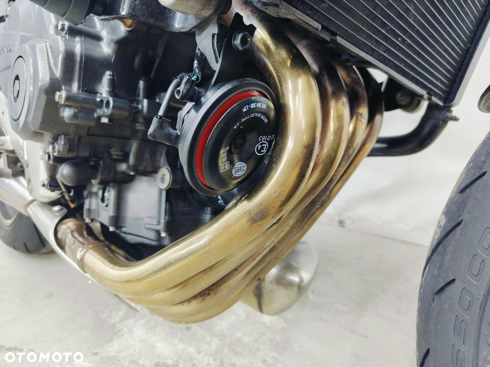Honda Hornet - 8