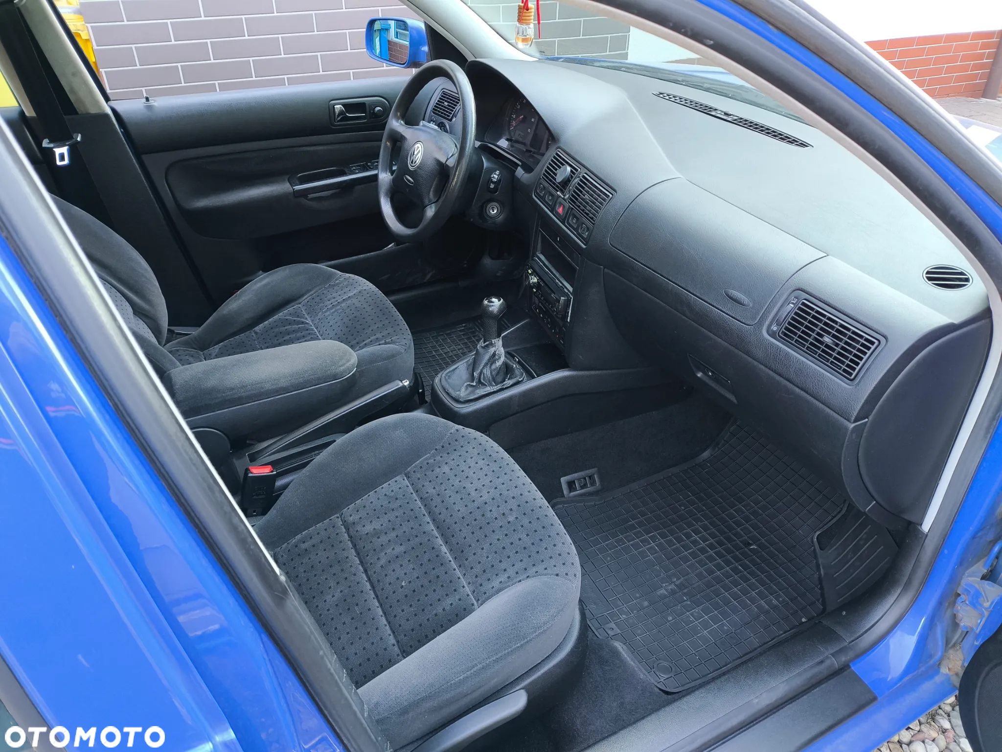 Volkswagen Golf 1.6 - 15