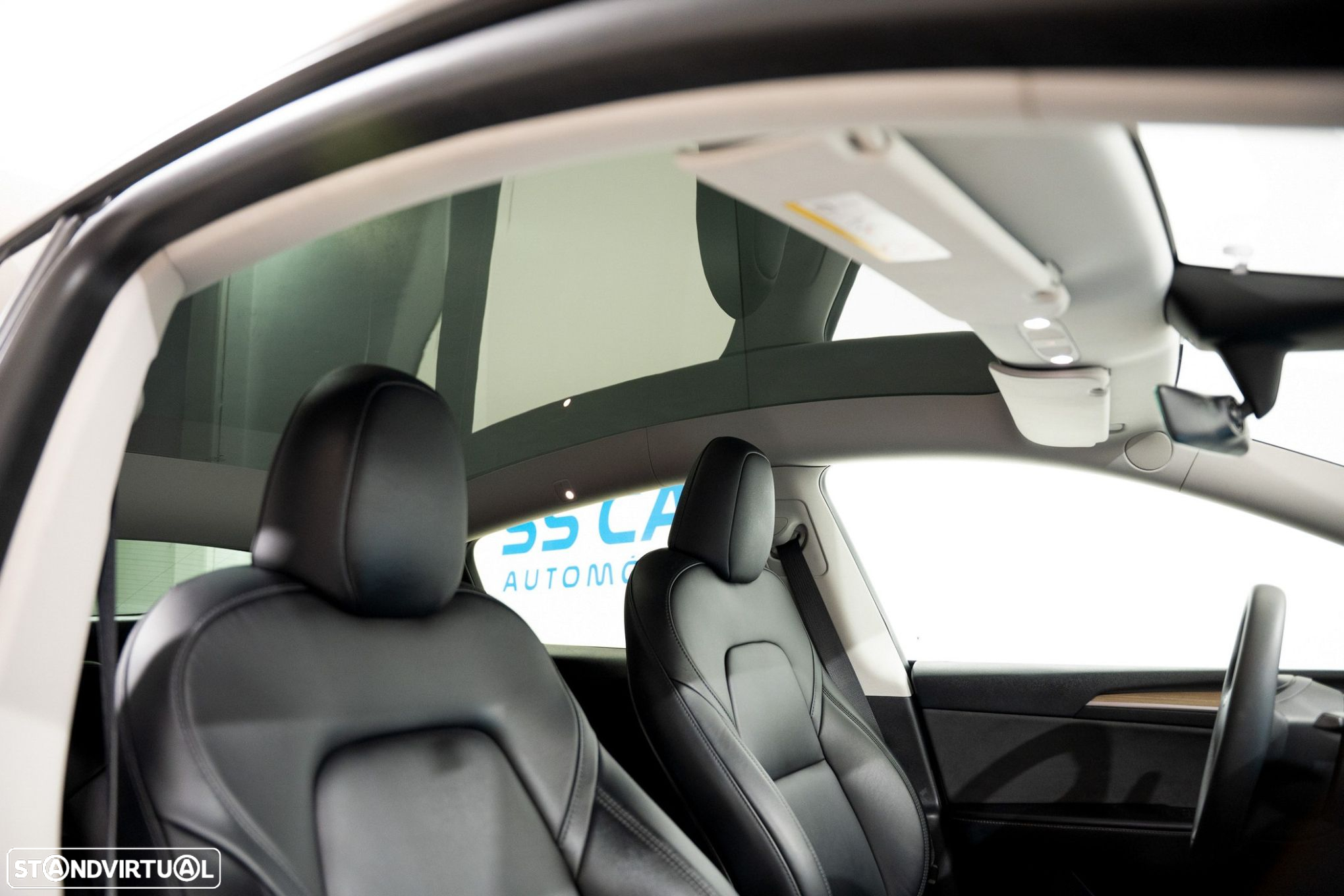 Tesla Model Y Long Range Tração Integral - 14