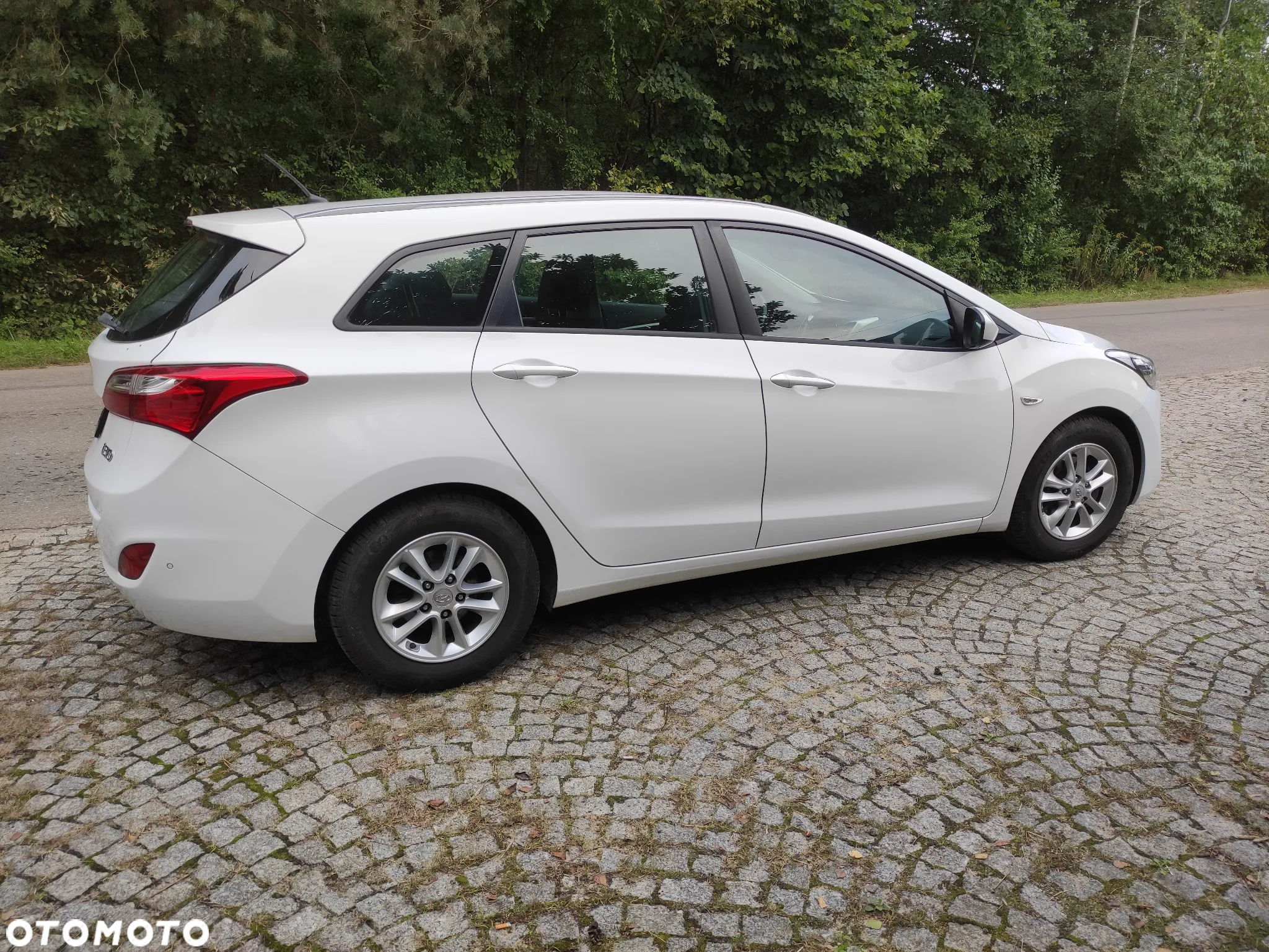Hyundai i30 1.6 Premium - 17