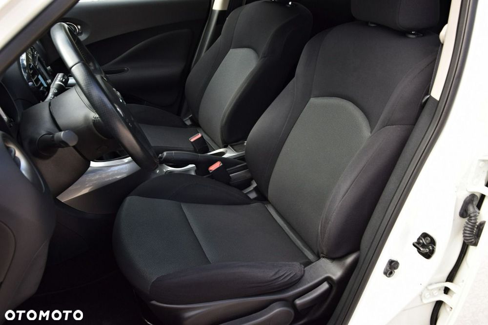 Nissan Juke 1.6 Visia - 29