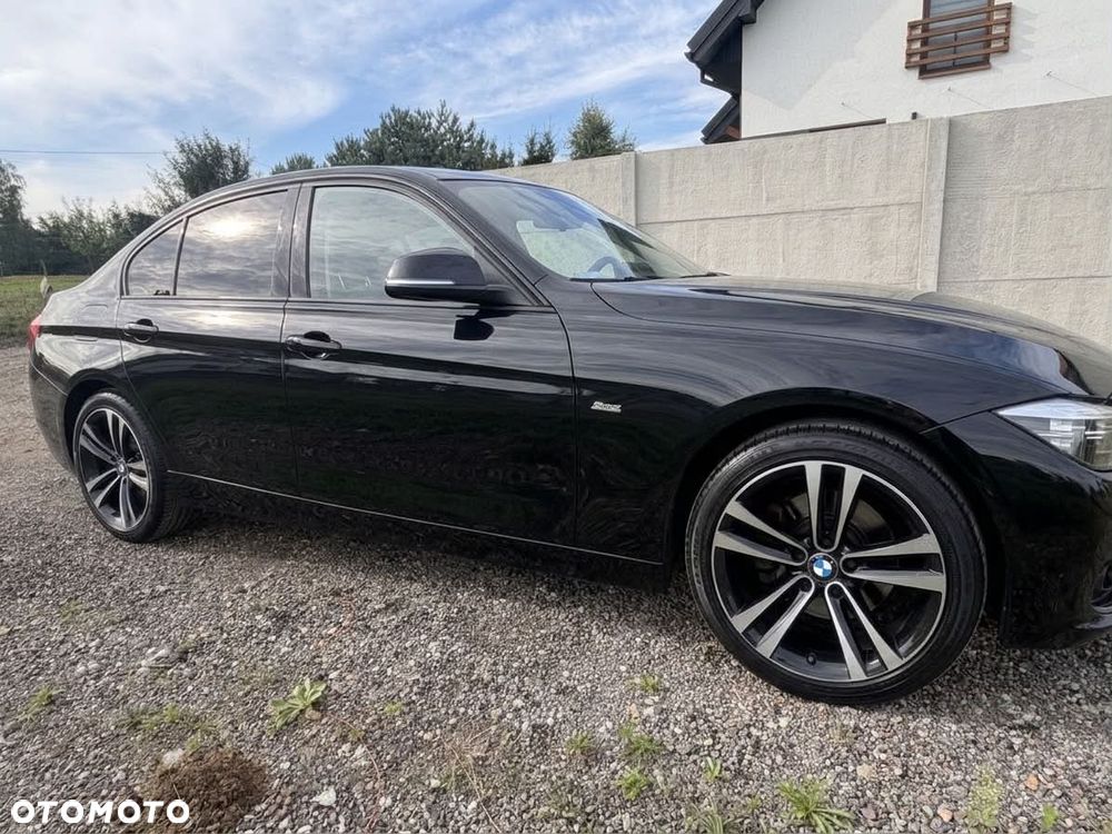 BMW Seria 3 318i - 7