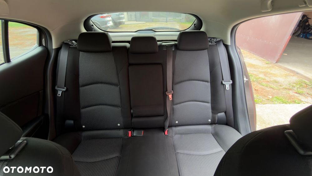 Mazda 3 SKYACTIV-G 120 Urban Limited - 13