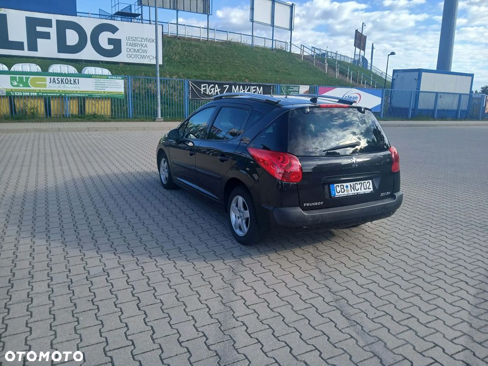 Peugeot 207 1.4 - 4