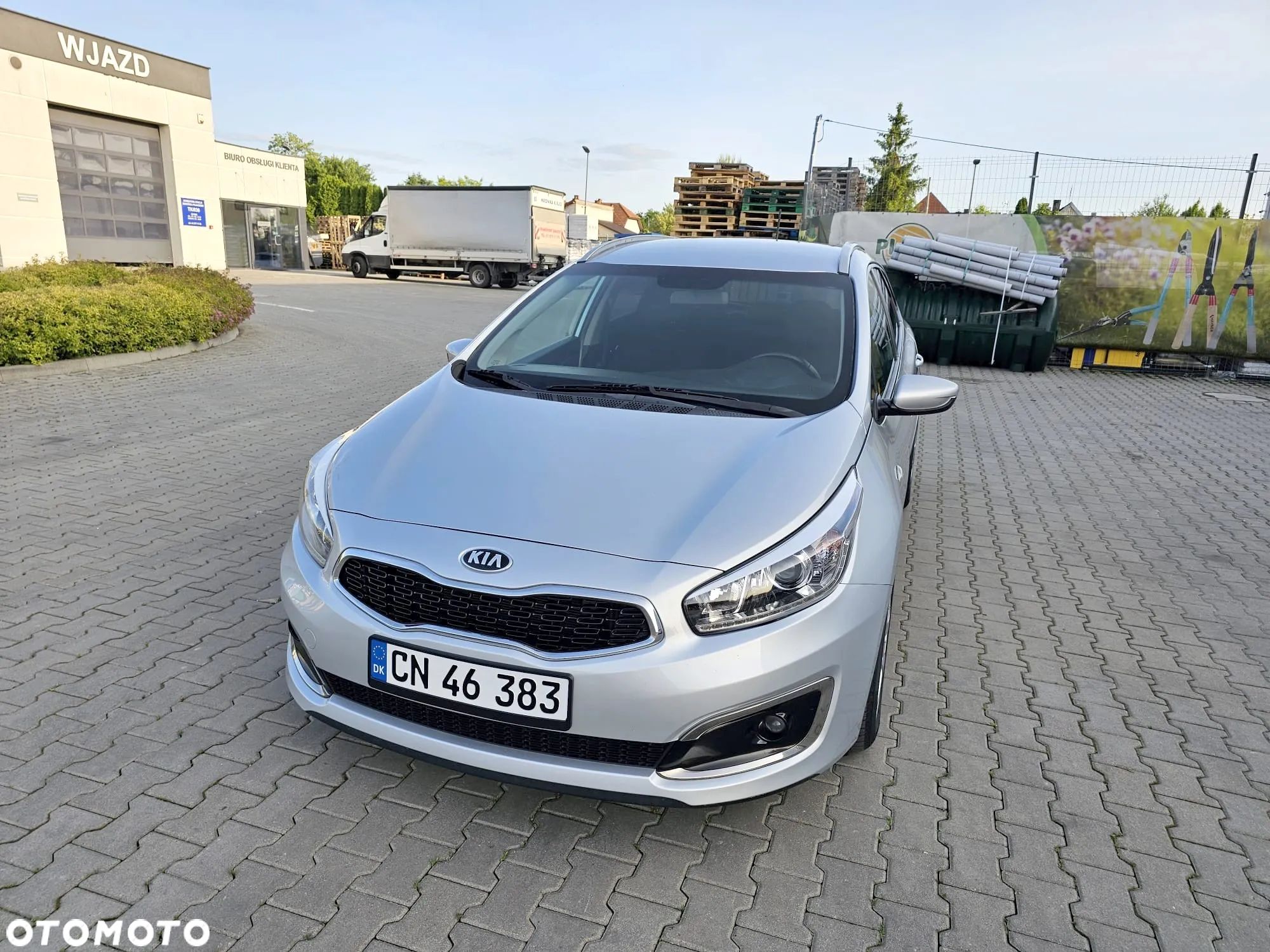 Kia Ceed 1.6 CRDi 136 ISG Platinum Edition - 1