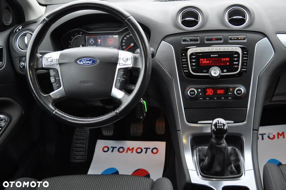 Ford Mondeo 2.0 Viva Titanium - 23