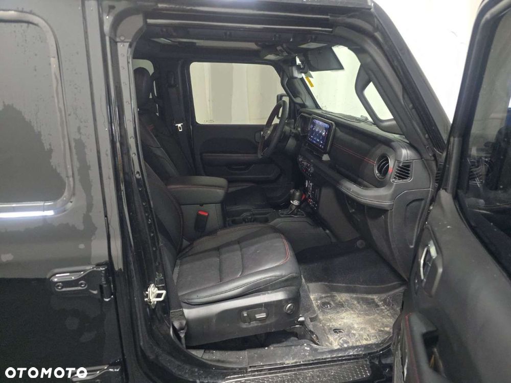 Jeep Wrangler - 14