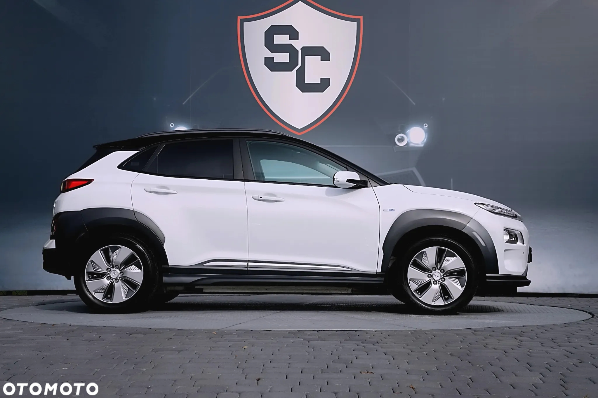 Hyundai Kona Electric 39kWh Premium - 10