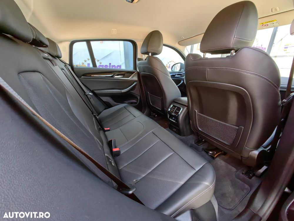 BMW X4 xDrive20i AT MHEV - 17
