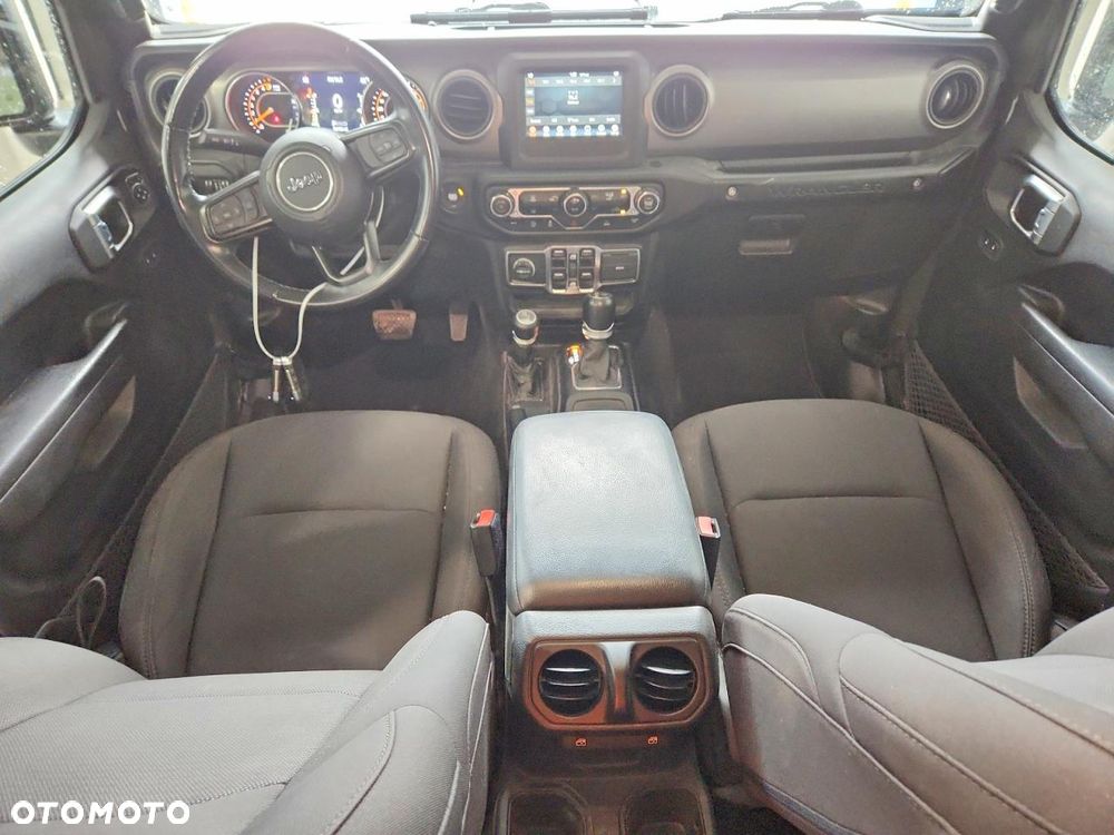 Jeep Wrangler 3.6 Unlim X - 7