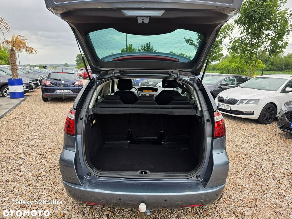 Citroën C4 Picasso 1.6 e-HDi FAP EGS6 Tendance - 36