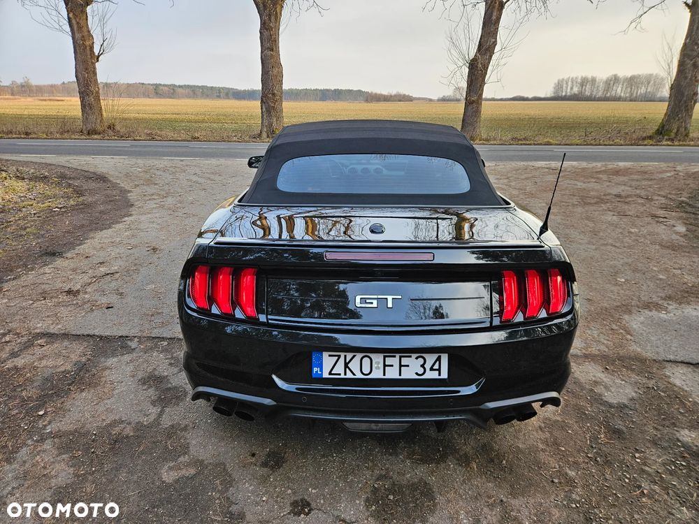 Ford Mustang - 19