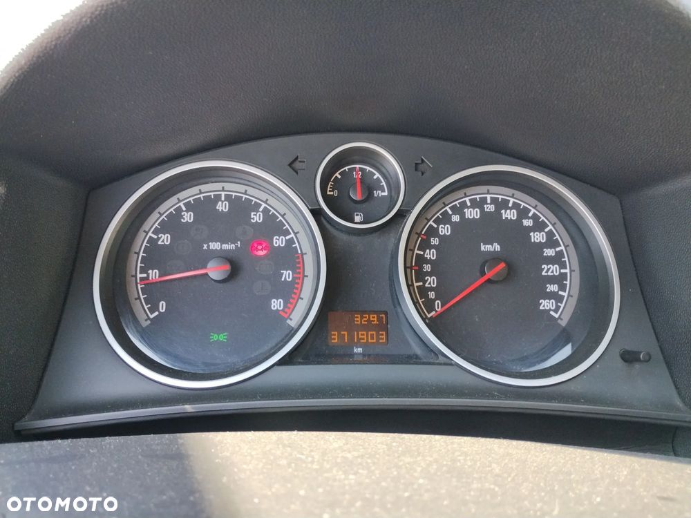 Opel Astra 1.8 Sport - 12