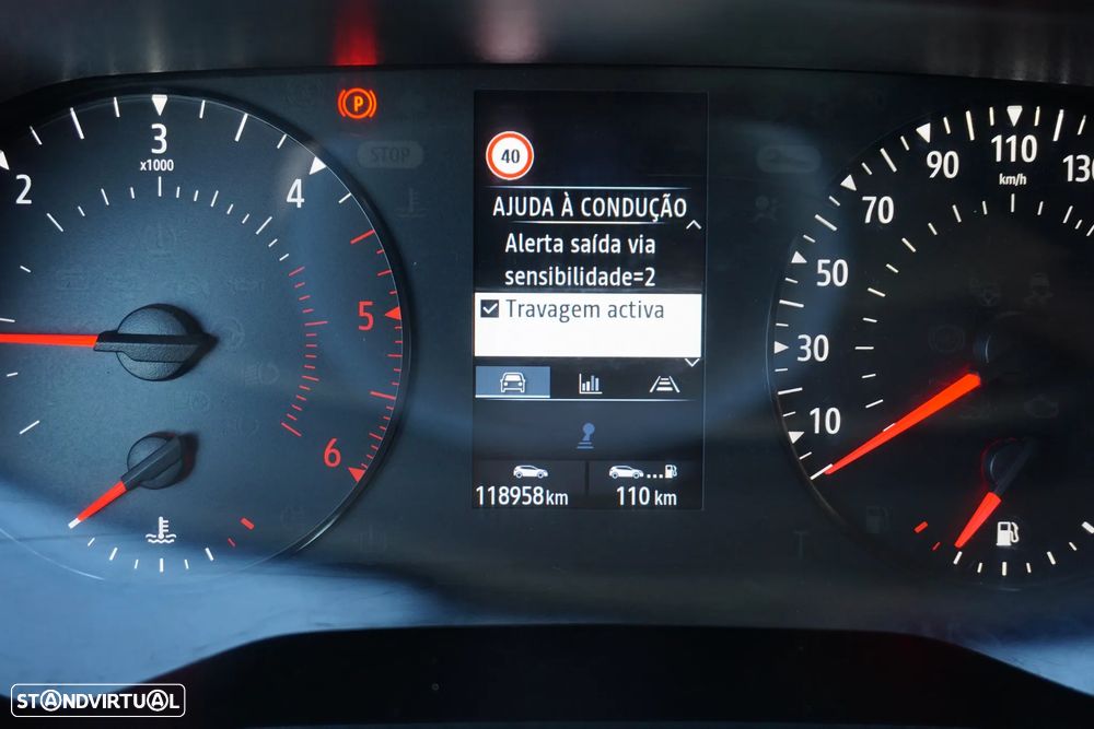 Renault Clio BLUE dCi 85 EXPERIENCE - 41