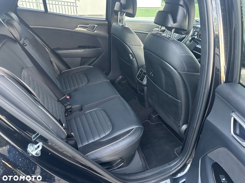 Kia Sportage 1.6 T-GDI MHEV Business Line 4WD DCT - 5